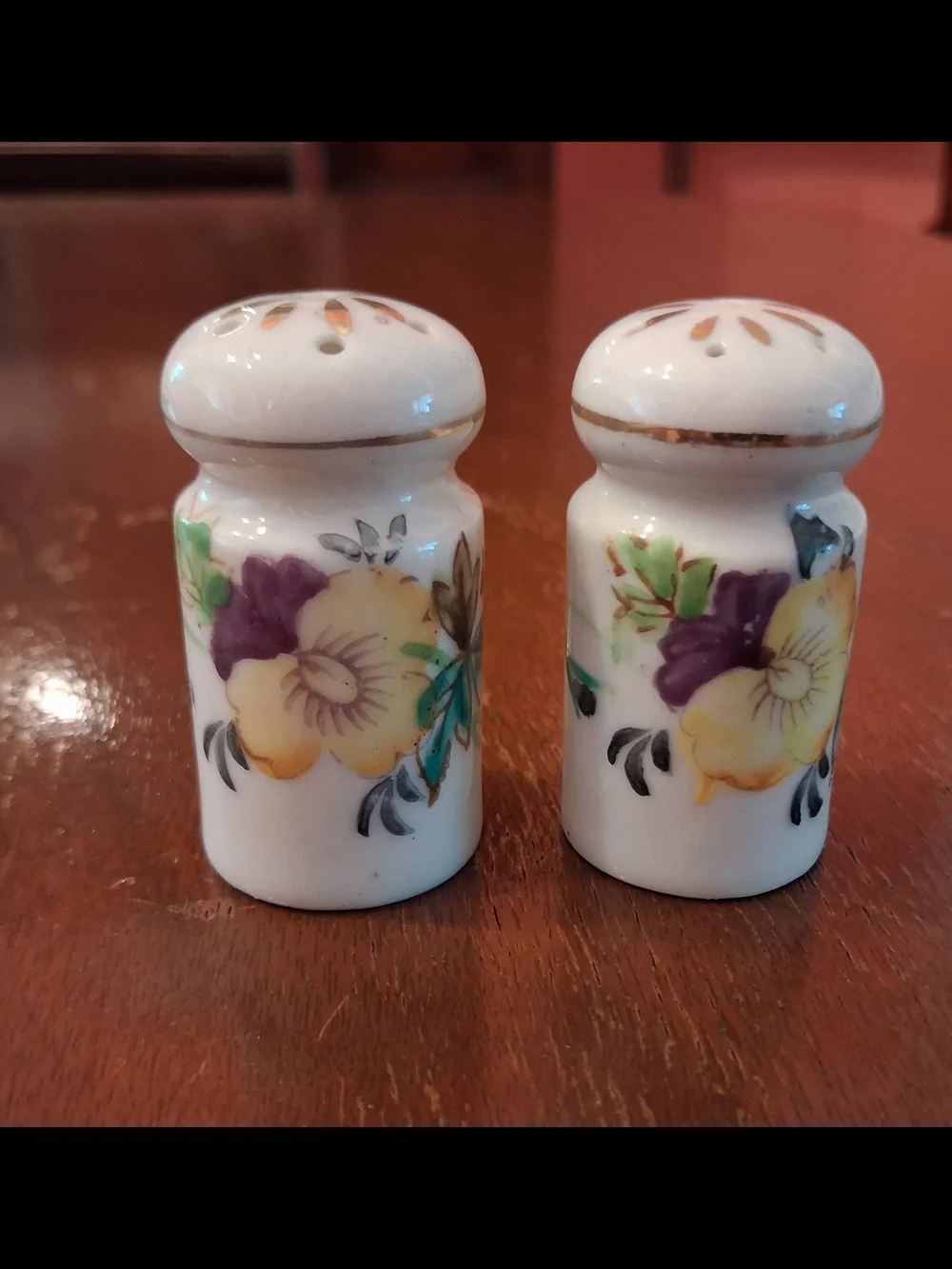 Noritake Floral Porcelain Condiment Set in White, Purple, Green, Gold Trim